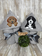 Load image into Gallery viewer, Hooded Bath Towels